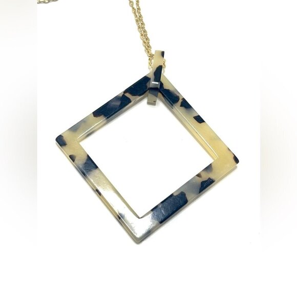 Long Tunic Chain Necklace with Modern Resin Tortoise Shell Square Pendant - Picture 1 of 4